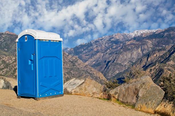 Best Portable toilet rental cost  in Melville, RI